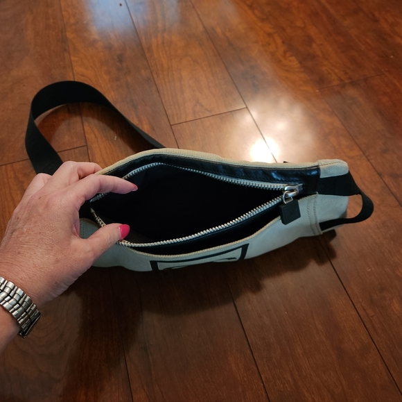 CHANEL Sporte Crossbody Bag - Picture 3 of 8